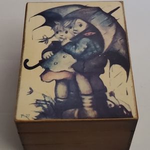 Vintage Hummel Music Box